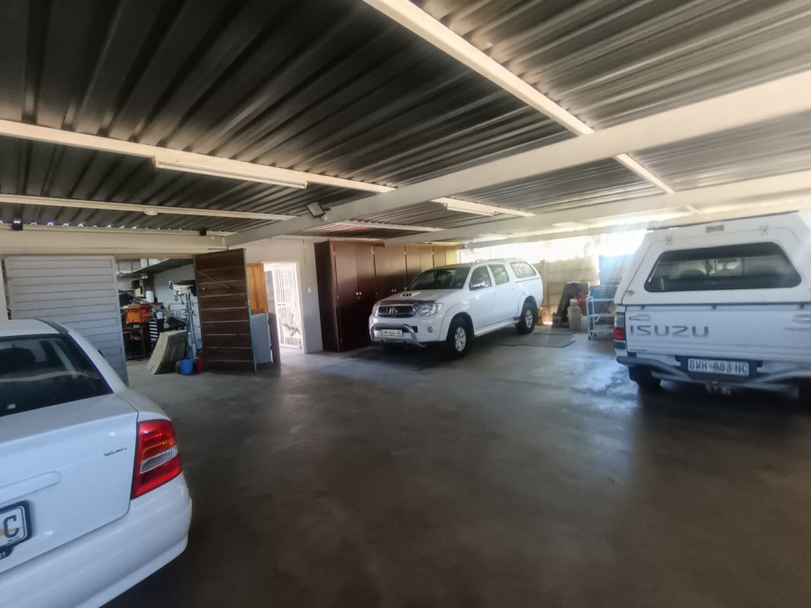 3 Bedroom Property for Sale in Verwoerdpark Northern Cape